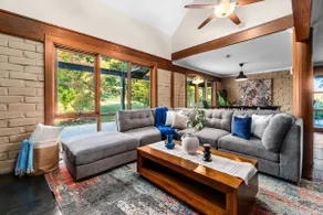 Large Modern Organic Bali-Inspired family Retreat - Image 5