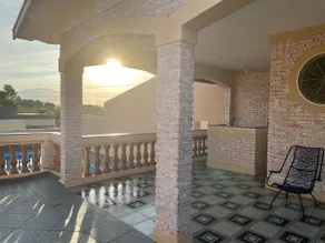Entire house with pool and barbecue area - Image 2