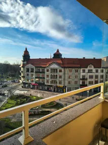 New. Opera Golden. 2BR Awesome View of Main Square - Image 2