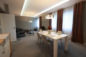 Private 2-Room Apartment | Full Kitchen & Bath | C - Image 2