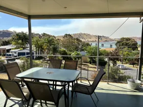 Lodge on the Lake - Image 3