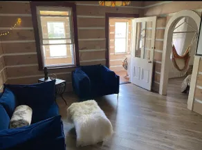 1890 Boutique Home · Hot Tub · Lake Huron - Image 3