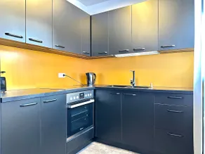 Spacious apartment, city center, train station nearby - Image 2