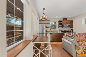 HimmelWert Haus-Walking distance from Downtown! - Image 3