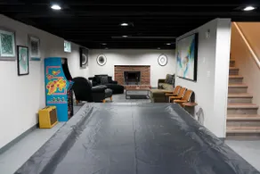 3BR Retreat near BrewDog, games, and lots of space - Image 3