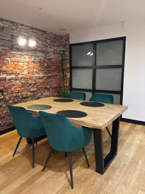 Loft in the center with parking space - Image 5