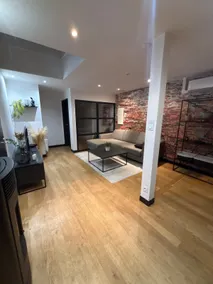 Loft in the center with parking space - Image 2