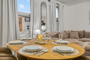 Camden 2BR Gem · Sleeps 5 · Prime Location - Image 2