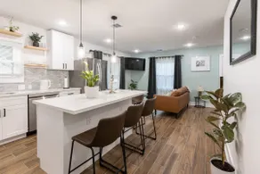 Modern 5BR • Near NRG • Free Parking - Image 3
