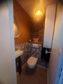 Villa Romance Intime Prestige -Jacuzzi Privatif, , Table a massage , Fauteuil tantra, Balançoire romantique - Image 4