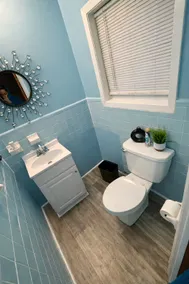 Cozy's Corner - Image 5