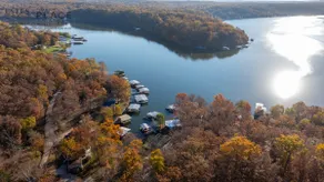 Cozy Waterfront LOTO Retreat • Deck • Dock •Spa - Image 3