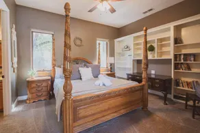 Silver Dawn Escape | Scenic Hilltop Getaway - Image 3