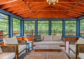 Mountain Escape: Outdoor Fun & Family Space - Image 3