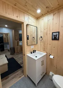 Modern Cozy Cabin on the Trail - Image 5