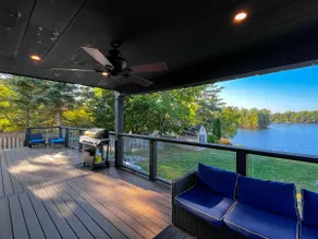 Baptiste Lake Luxury Retreat - Image 4