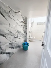1 Room Kitchen, Couple Friendly - Image 4