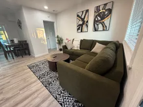 Modern retreat in Richmond Near SF & Berkeley - Image 3