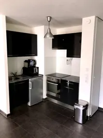 CHIC Apartment, Terrace & Secure Parking - Image 4