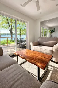 The Shore View-Waterfront|Sunset Views| King Bed - Image 5