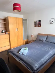 Cosy & Modern 2 Bedroom Apartment - Image 3
