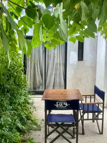 Quiet and private apartment, independent entrance. - Image 2