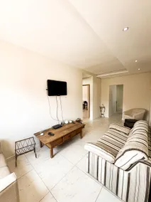 4-Suite Apartment with Air Conditioning in Downtown - Image 5