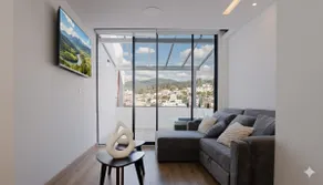 Central Building | Jacuzzi | 1 min from downtown and mall - Image 2