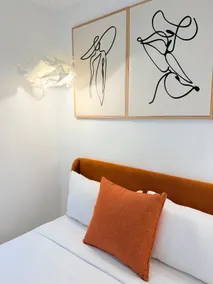 Studio 2 Steps from TGV, Shopping Center & Sea - Image 4