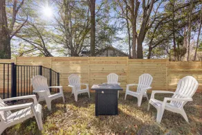 Bright & Cozy 4BR <1 Mile from Downtown Greenville - Image 5