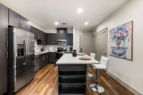 Contemporary 1BR Haven | Sleek & Peaceful - Image 5
