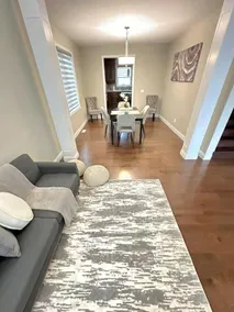 Fieldstone Estate Luxury 4 bed home in Tillsonburg - Image 3