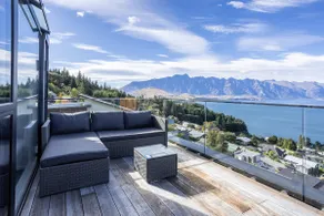 The Alpine Lakeview Luxe Retreat IV by Peakhost - Image 2