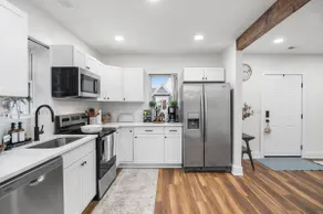 4 Queen + Bunk | Near MTSU & Downtown | Netflix+ - Image 4