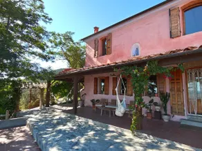 Tuscan farmhouse with panoramic views and pool - Image 4
