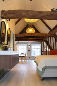 Stay at Gouwzee - Image 3
