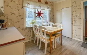 2 bedroom lovely home in Grimsås - Image 4