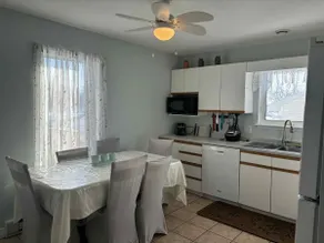 3 bedroom duplex in a quiet neighbourhood. - Image 3