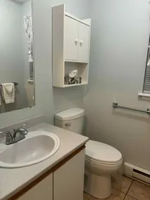3 bedroom duplex in a quiet neighbourhood. - Image 5