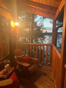Raven's Ledge Lodge Private Wood Cottage Drag lake - Image 3