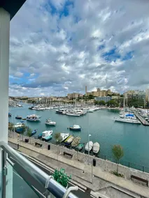 Oceanfront apartment - - Image 5