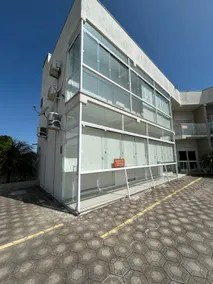 Ground floor apartment 1 block from the beach in a condominium - Image 4