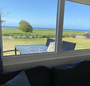 Cabin 8 with direct sea view - 4-6 people - Image 2