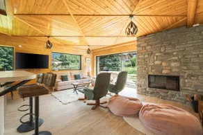 Chalet in Rhone Alpes near Ski Lift - Image 2