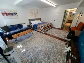 Prime Georgetown Location • 2 Bedroom + Coffee Bar - Image 2