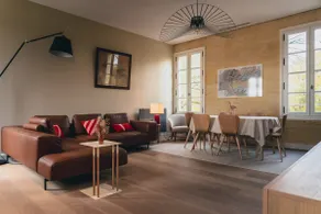 2 charming suites at Château Moncets - Image 3