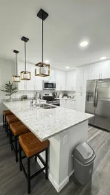 Sweet Home in Northside of Jacksonville, FL - Image 2
