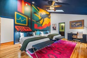 *NEW* Movie-themed, Speakeasy, Games, HotTub, Pets - Image 3