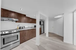 Stylish 2BR Basement | Sleeps 4 - Image 3