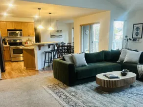 Spacious 5BR Home w/ River Access + Amenities - Image 3
